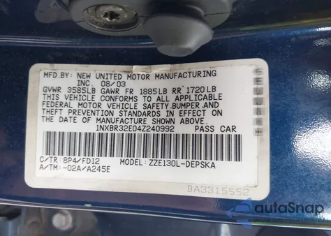 2004 Toyota Corolla S z USA, uszkodzony, nr VIN 1NXBR32E04Z240992